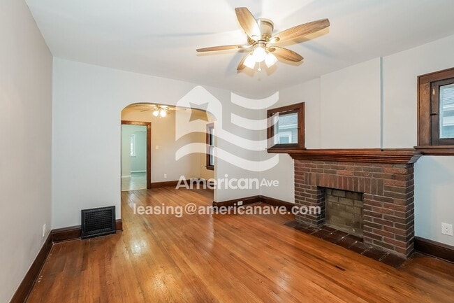 Photo - 1125 Neptune Ave