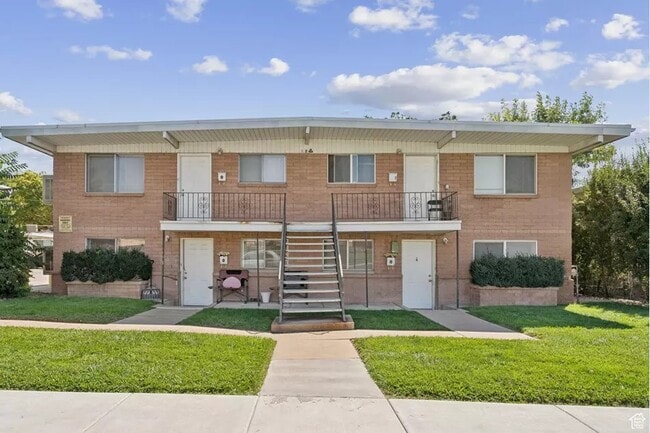 Building Photo - 153 W 250 N Rental