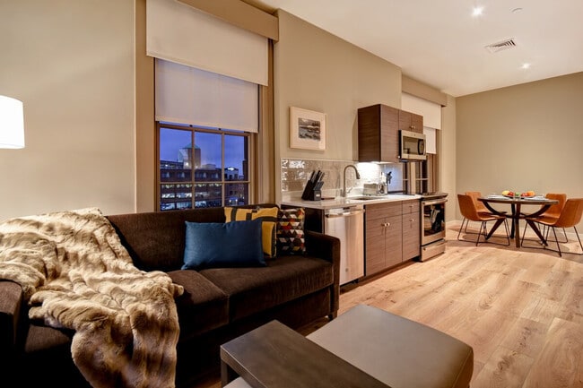 Photo - 121 Middle St Unidad ID1366945P