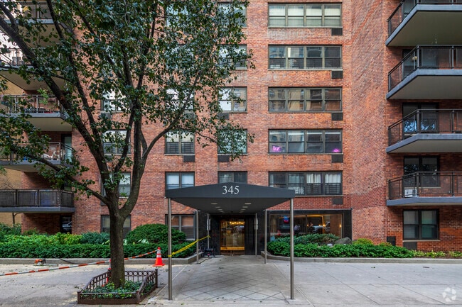 Entrance - 345-355 81st St