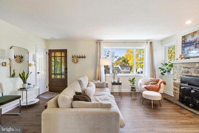 Photo - 1801 N Hills Ave