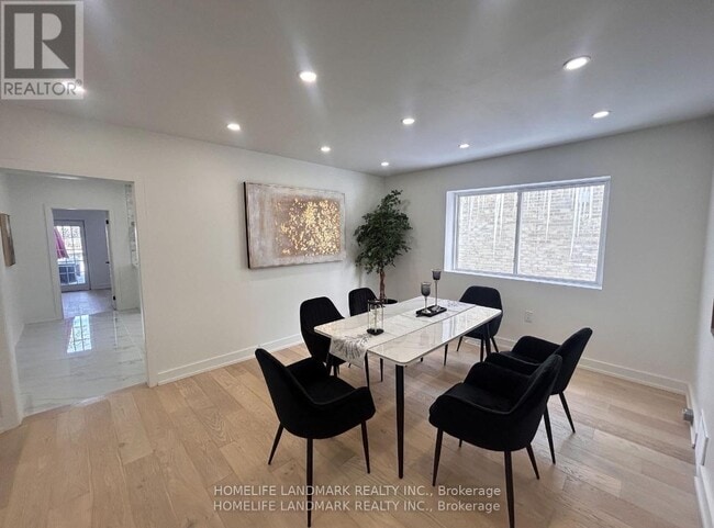 Photo - 130 Langarth St E
