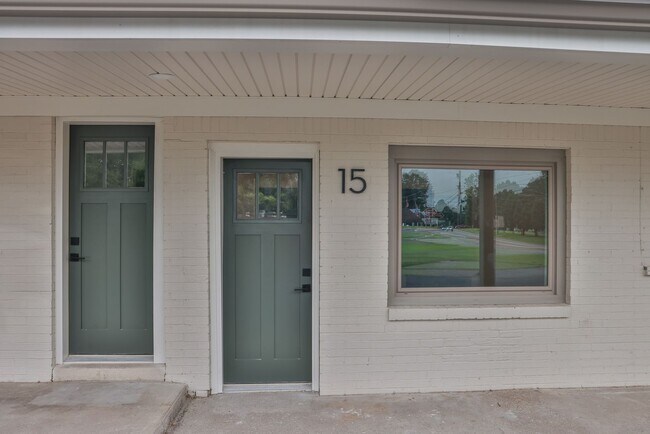 Photo - Modern Remodel with Designer Finishes | All Utilities Included Unit 15