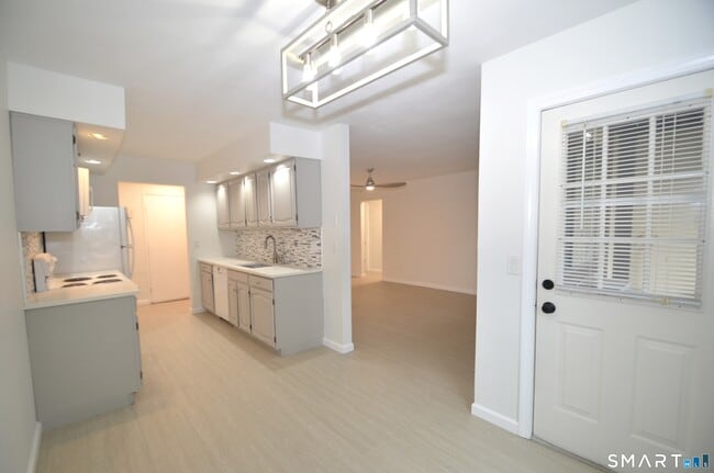 Photo - 125 Warner Hill Rd Unit 27