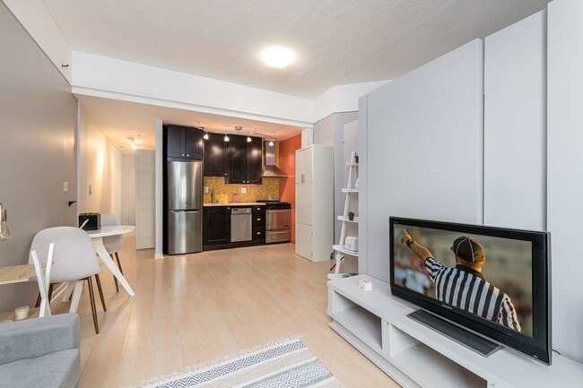 Photo - 476 Monmouth St Unit 305