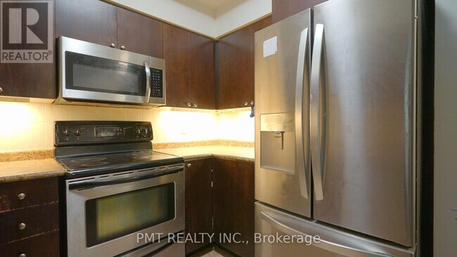 Photo - 388 Prince of Wales Dr Unit 305