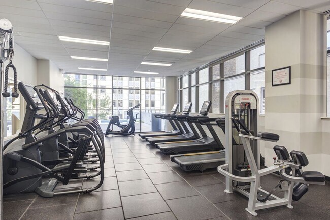 205 W Wacker Dr Unit 2004