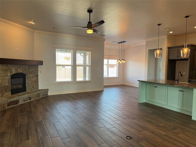 Photo - 8409 NW 133rd St