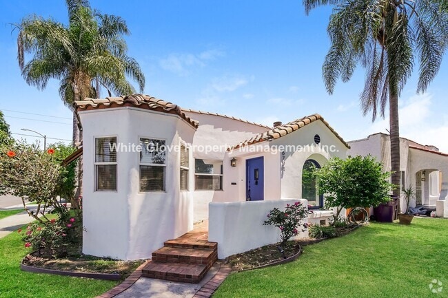 Building Photo - Spanish-Style 2 Bedroom Long Beach Home