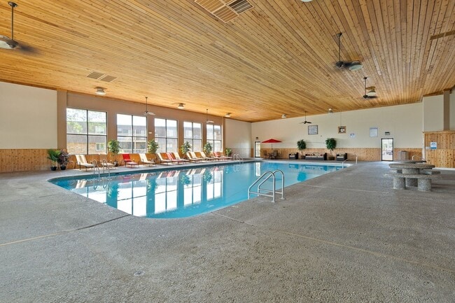 LaCrosse Estates Apartments