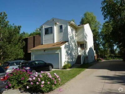 Building Photo - 4BD/2BA Fall Pre-Lease in Quiet Neighborhood! Rental