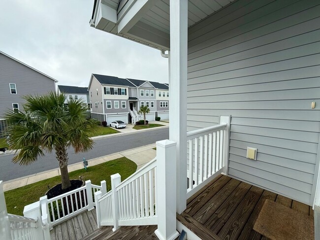 Photo - Move In Ready Townhome in Marshview Commons