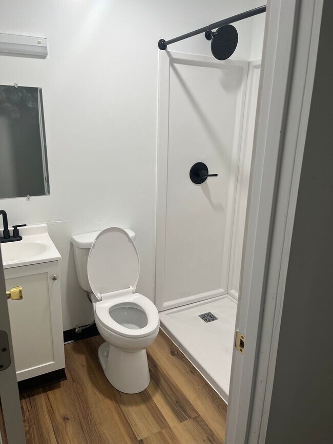 1220 Sanpat Ln Unit 2
