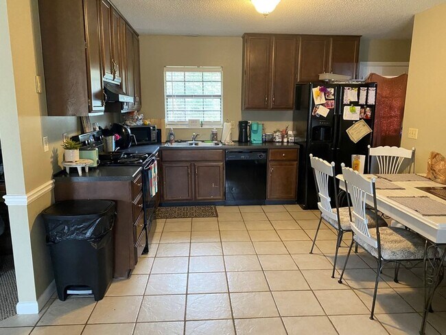 Photo - 126 Glenwood Ave