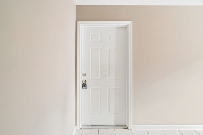 Photo - 1707 Maple View Way