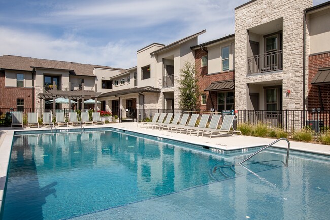 The Luxe at Rowlett 55+ Active Adult - The Luxe at Rowlett 55+ Active Adult Apartamentos