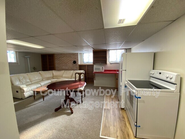 Photo - 414 S 13th St