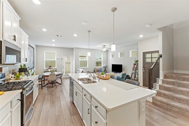 Photo - 1519 Beach Oak Dr