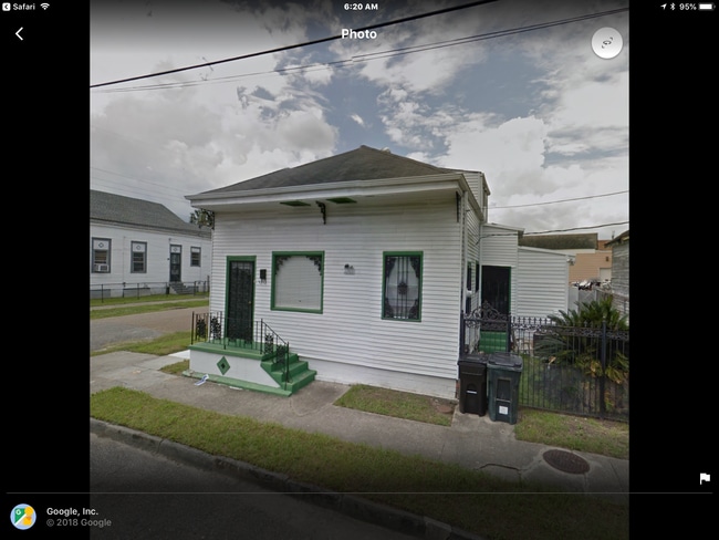 Building Photo - 1201 N Prieur St Rental