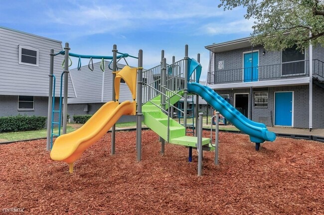 Photo - 1 br, 1 bath Condo - 2730 Fyke RD Flat  1 ...