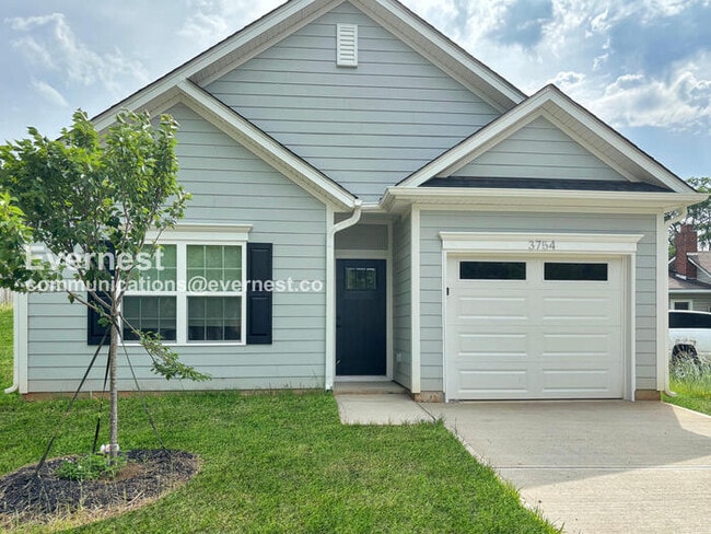 Building Photo - 3754 Glenwood Dr