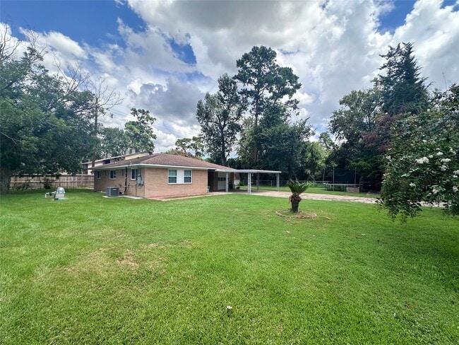 Building Photo - 17706 Wild Oak Dr Rental