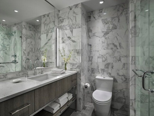 Photo - 701 18th St NW Unidad ID1373176P