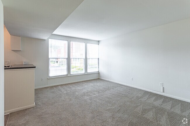 1BR,1BA,-The Coleman