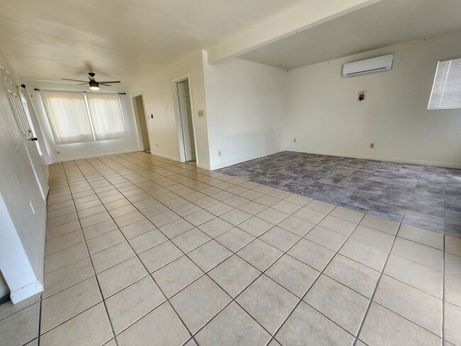 Building Photo - COMING SOON!  2 Bedroom 2 Bath Home!!!