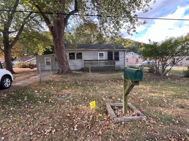 Photo - 824 Meadow Ave