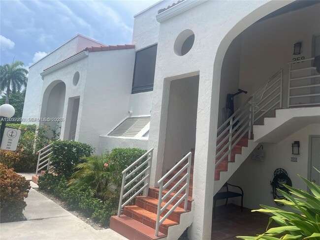 Building Photo - 3545 Magellan Cir Unit 358-5