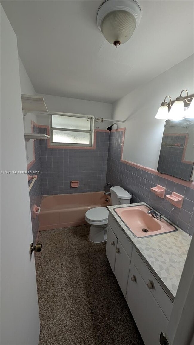 Photo - 2024 Fillmore St Unit 1