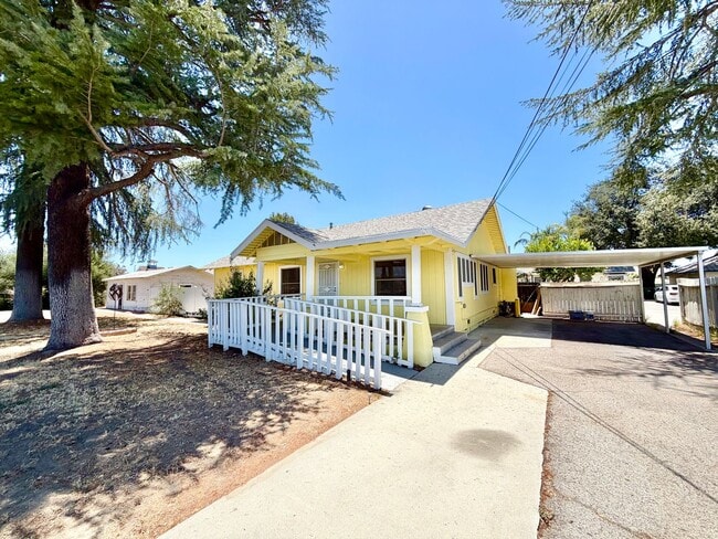 41861 Acacia E Ave