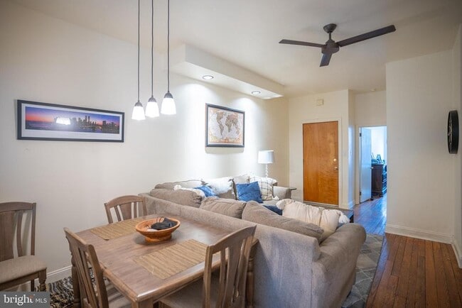 2119 S 13th St Unit 1ST FLOOR