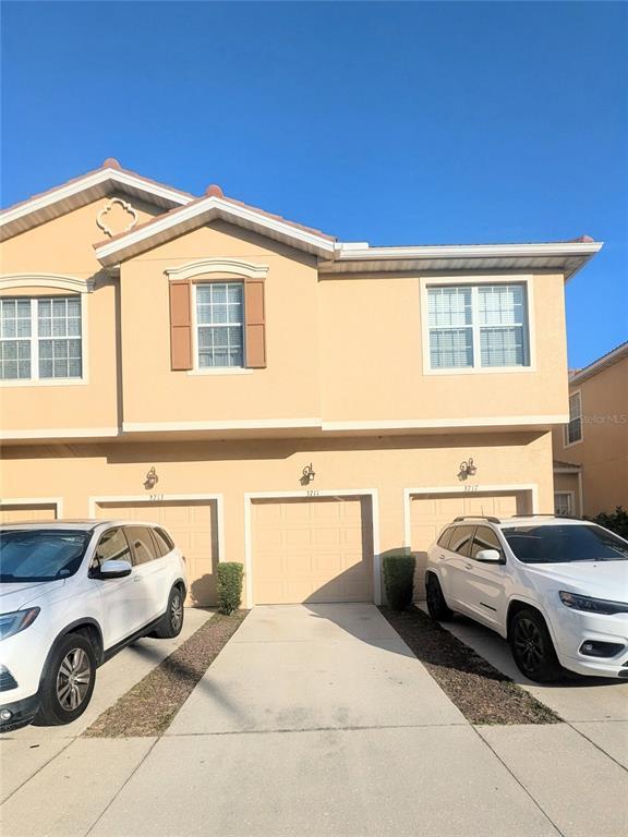 Building Photo - 3711 Parkridge Cir Unit 6-201