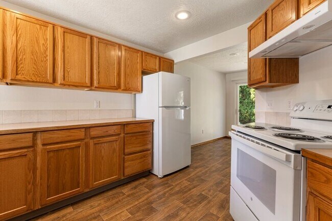 Photo - 3947 SE 24th Terrace