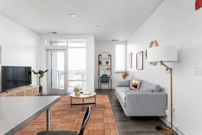 Photo - 747 N College Ave Unit ID1014526P