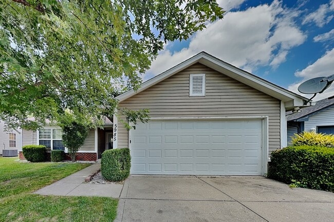 Building Photo - 5985 Sycamore Forge Ln