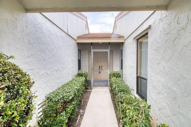 Photo - 2495 SW Egret Pond Cir