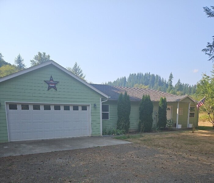 Photo - 17205 NE 5th St (Vancouver, WA)
