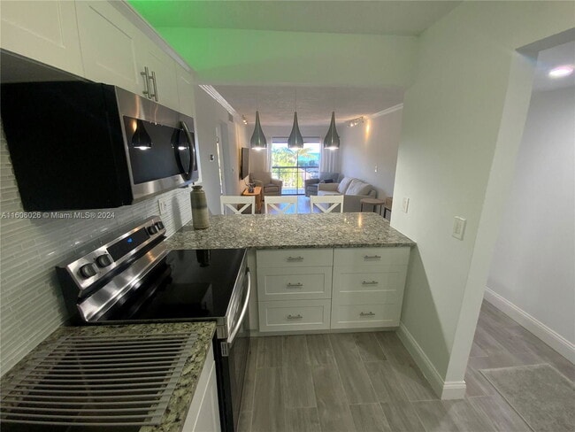 Photo - 6444 Collins Ave