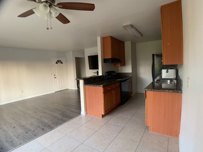 Photo - 1641 Pentecost Way Unit 12