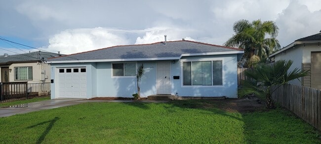 Photo - 431-433 8th Street Unidad 433