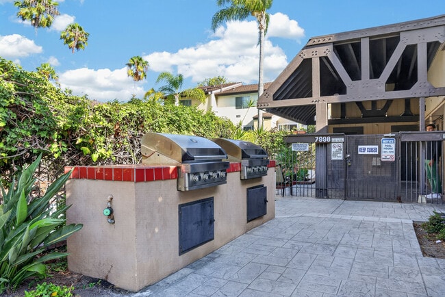 Photo - 7988 Mission Center Ct