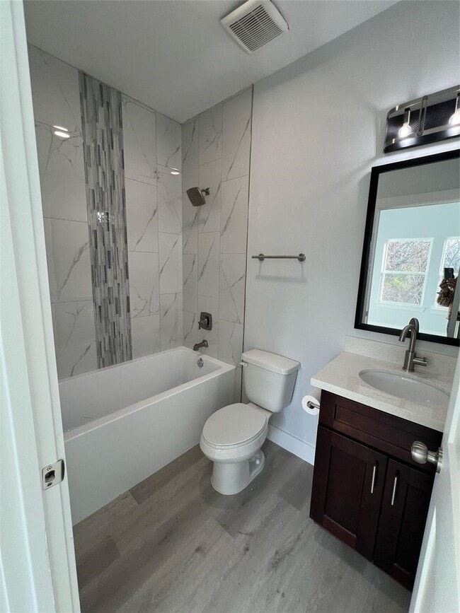 Photo - 3537 Alderfer St