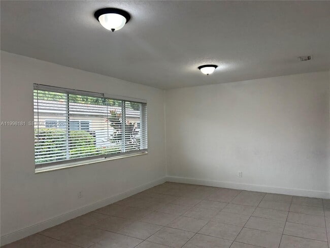 Photo - 2804 SW 35th Ave Unidad 2804