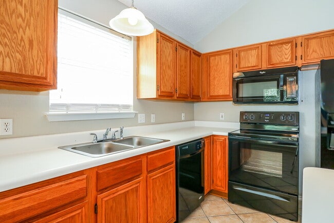 Photo - 2824 Bent Brook Dr