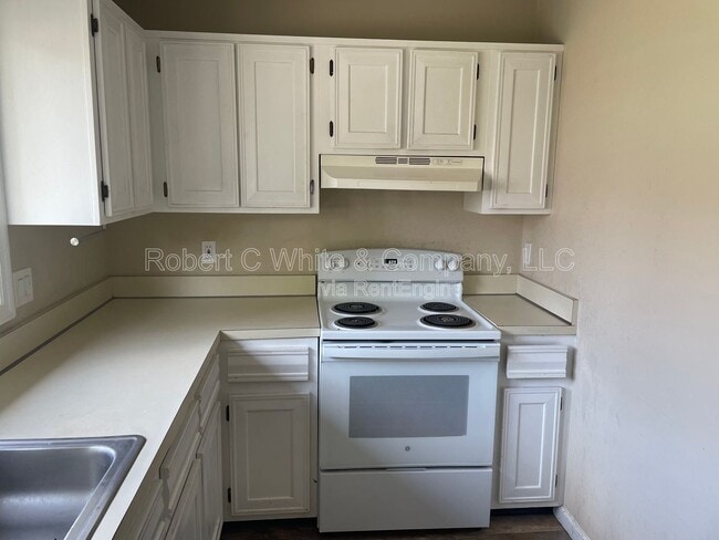 Photo - 27 White Birch Ln Unit 11d