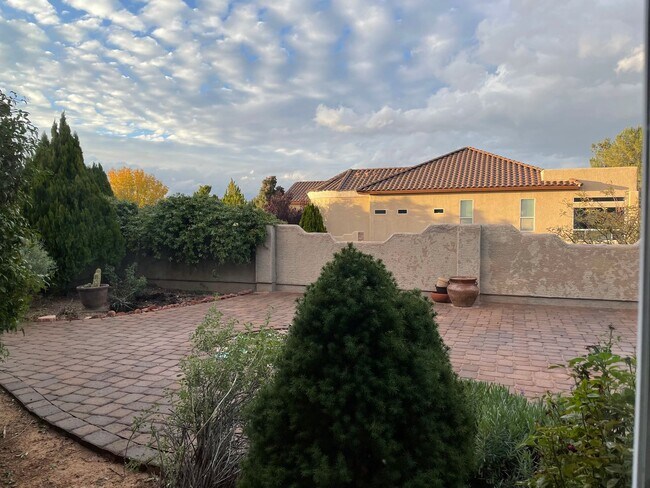 Photo - FULLY FURNISHED LUXURY HOME ON GOLF COURSE