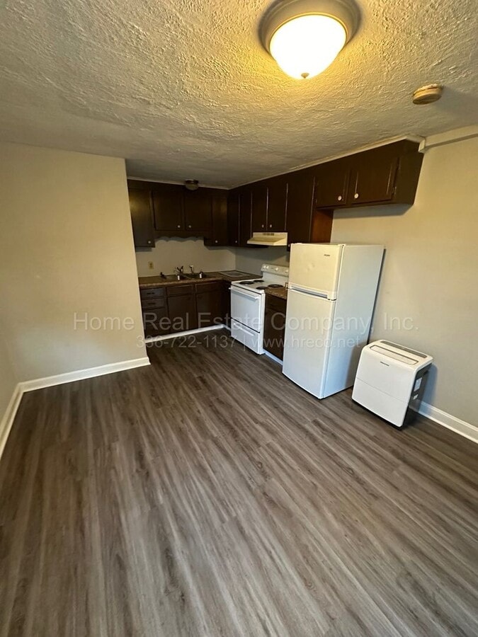 Photo - 131 Westdale Ave NW Unit 131